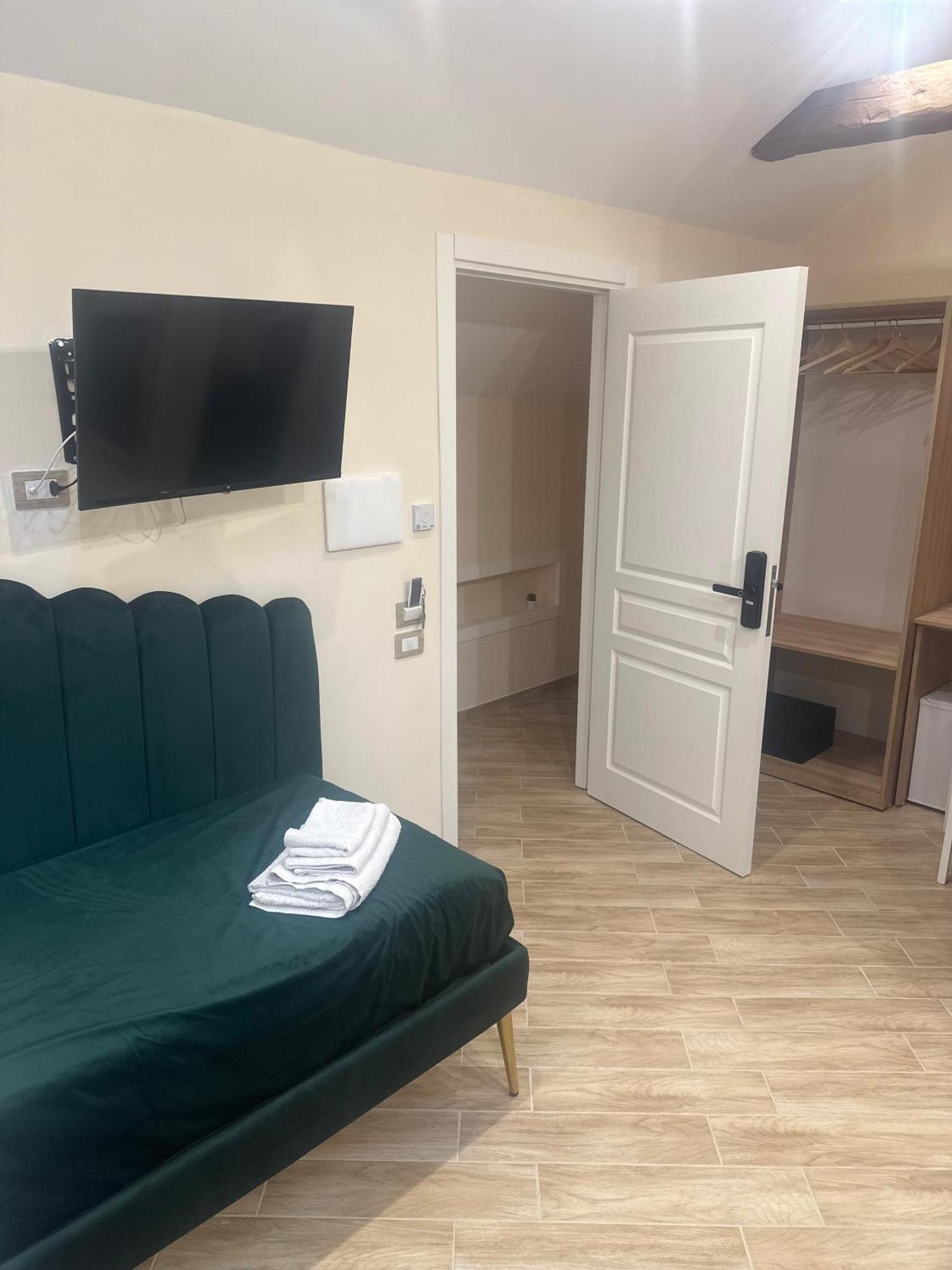 Attic Room Napoli Ngoại thất bức ảnh