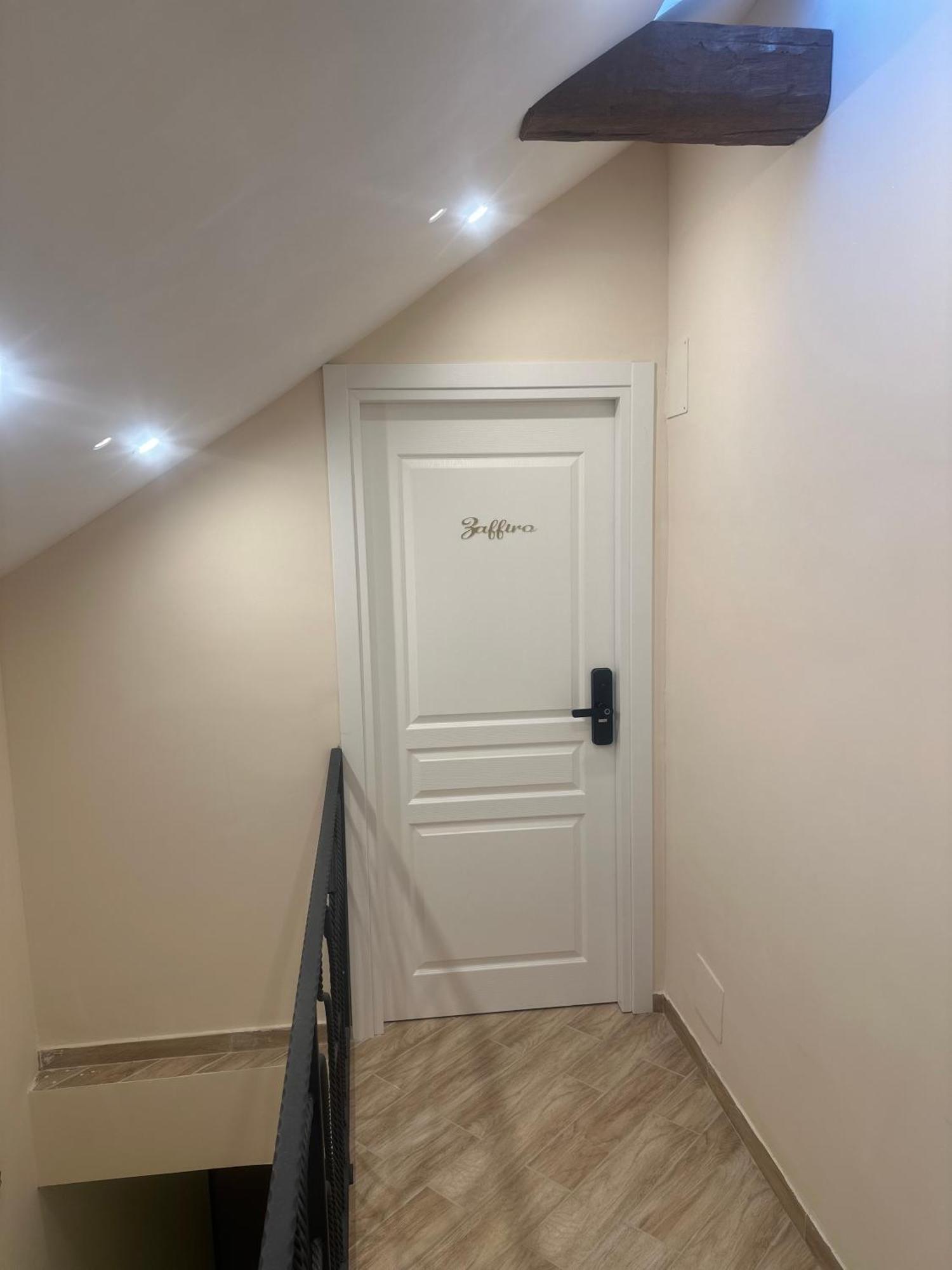 Attic Room Napoli Ngoại thất bức ảnh